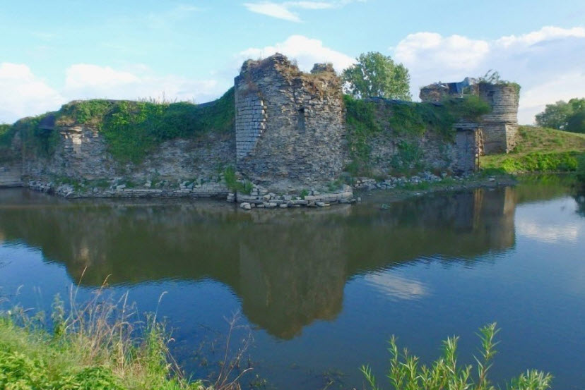 La Royère Castle, Belgium